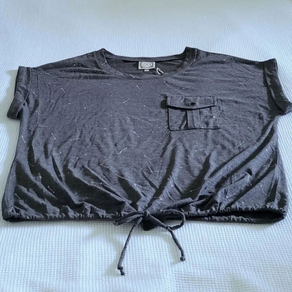 TRU Self Charcoal Space Dye Arrow🏹 Top - NWT - Picture 9 of 11